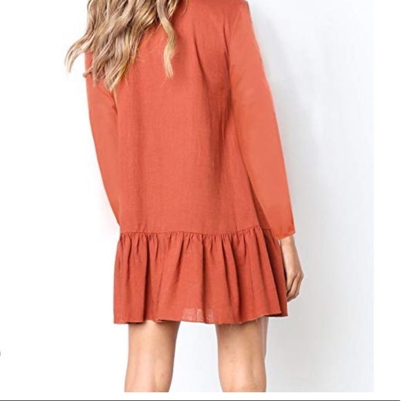 Ruffles mini dress - Picture 2 of 4